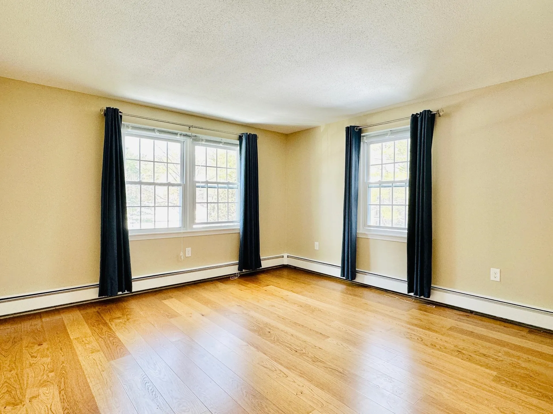 1 Bittersweet Road Nashua NH 03060