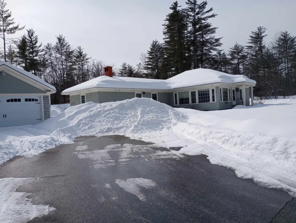 1 Highland Park Road Fryeburg ME 04037