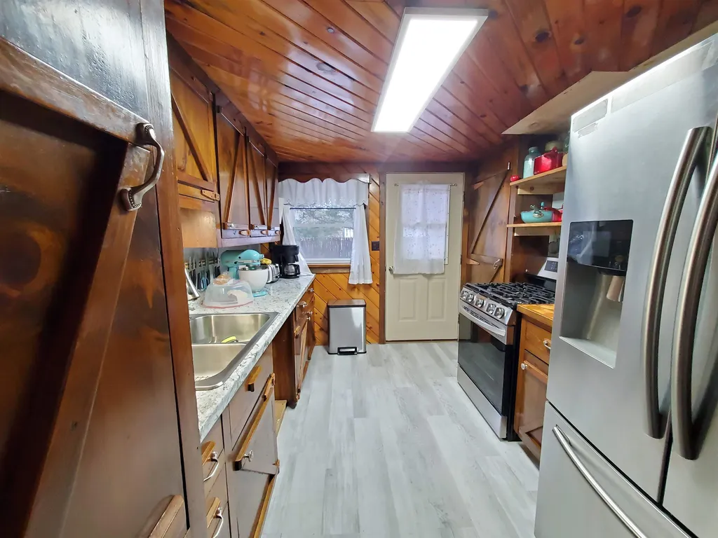 113 River Road Canaan NH 03741