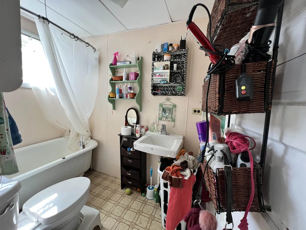 8 Pine Street Lebanon NH 03766