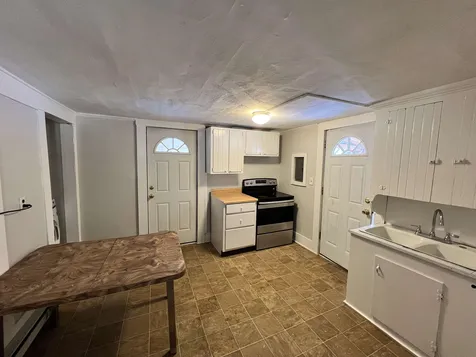 8 Pine Street Lebanon NH 03766