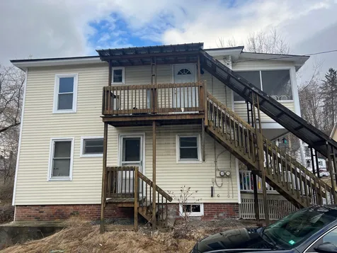 8 Pine Street Lebanon NH 03766