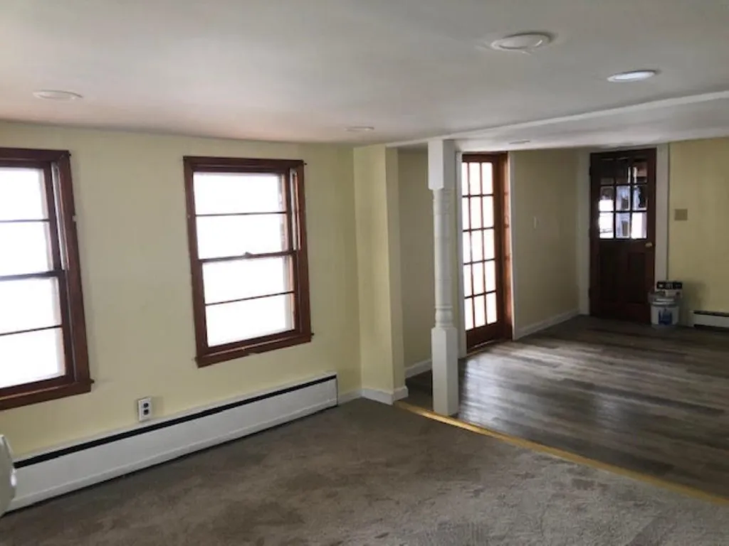 176 Howard Street Keene NH 03431