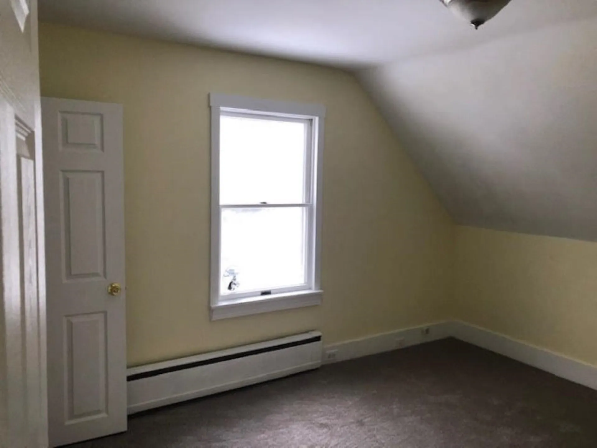 176 Howard Street Keene NH 03431
