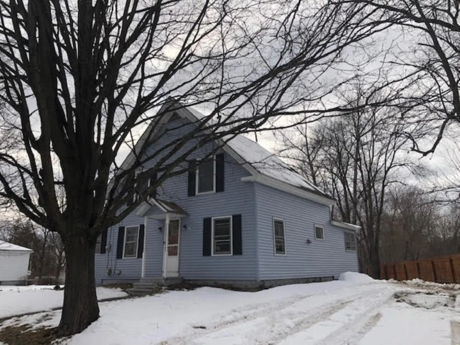 176 Howard Street Keene NH 03431