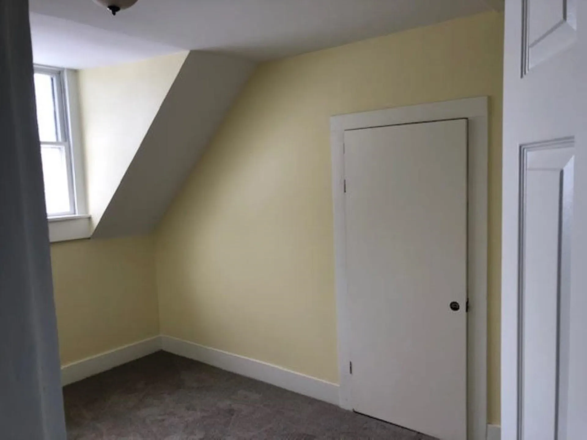 176 Howard Street Keene NH 03431