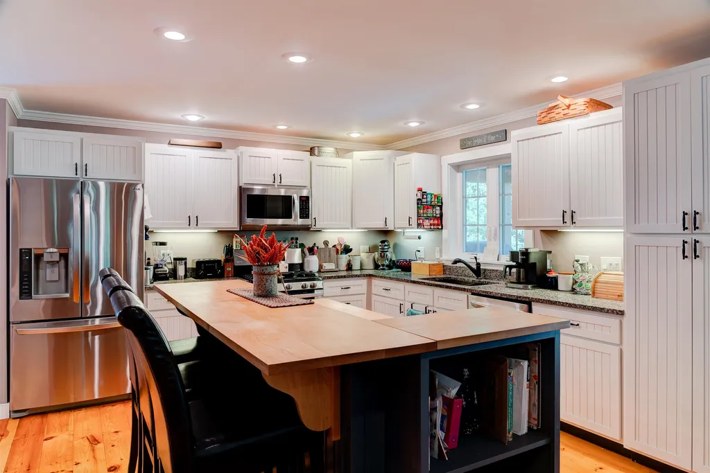 368 Juniper Hill Road Windsor VT 05089