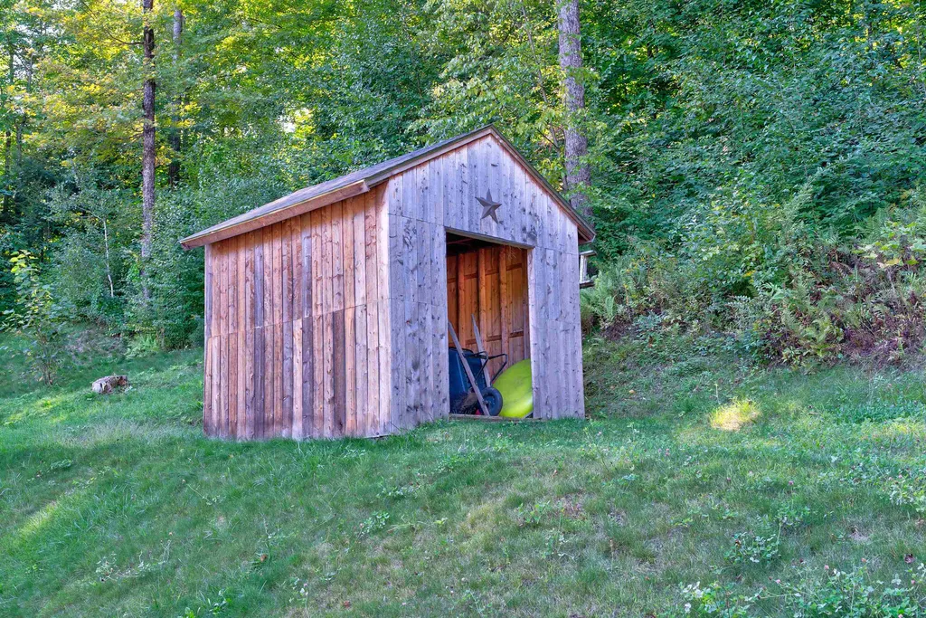 368 Juniper Hill Road Windsor VT 05089