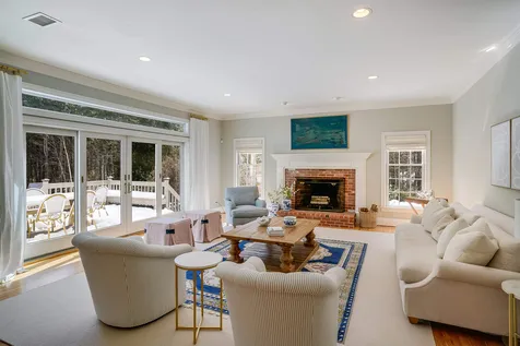 10 Finn Avenue Newfields NH 03856