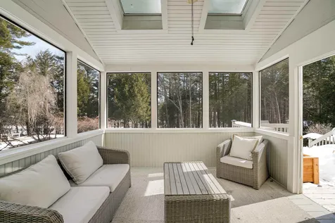 10 Finn Avenue Newfields NH 03856