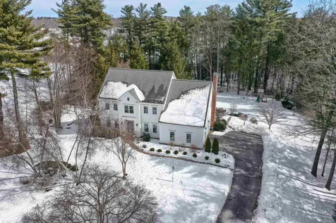 10 Finn Avenue Newfields NH 03856