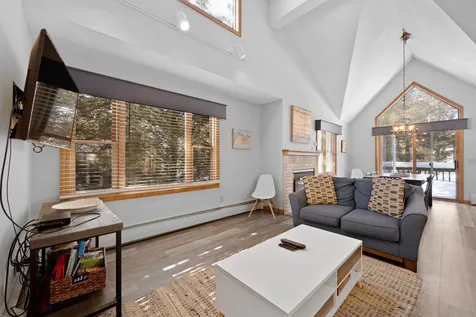 13 Woodsview Lane Lincoln NH 03251