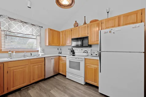 13 Woodsview Lane Lincoln NH 03251