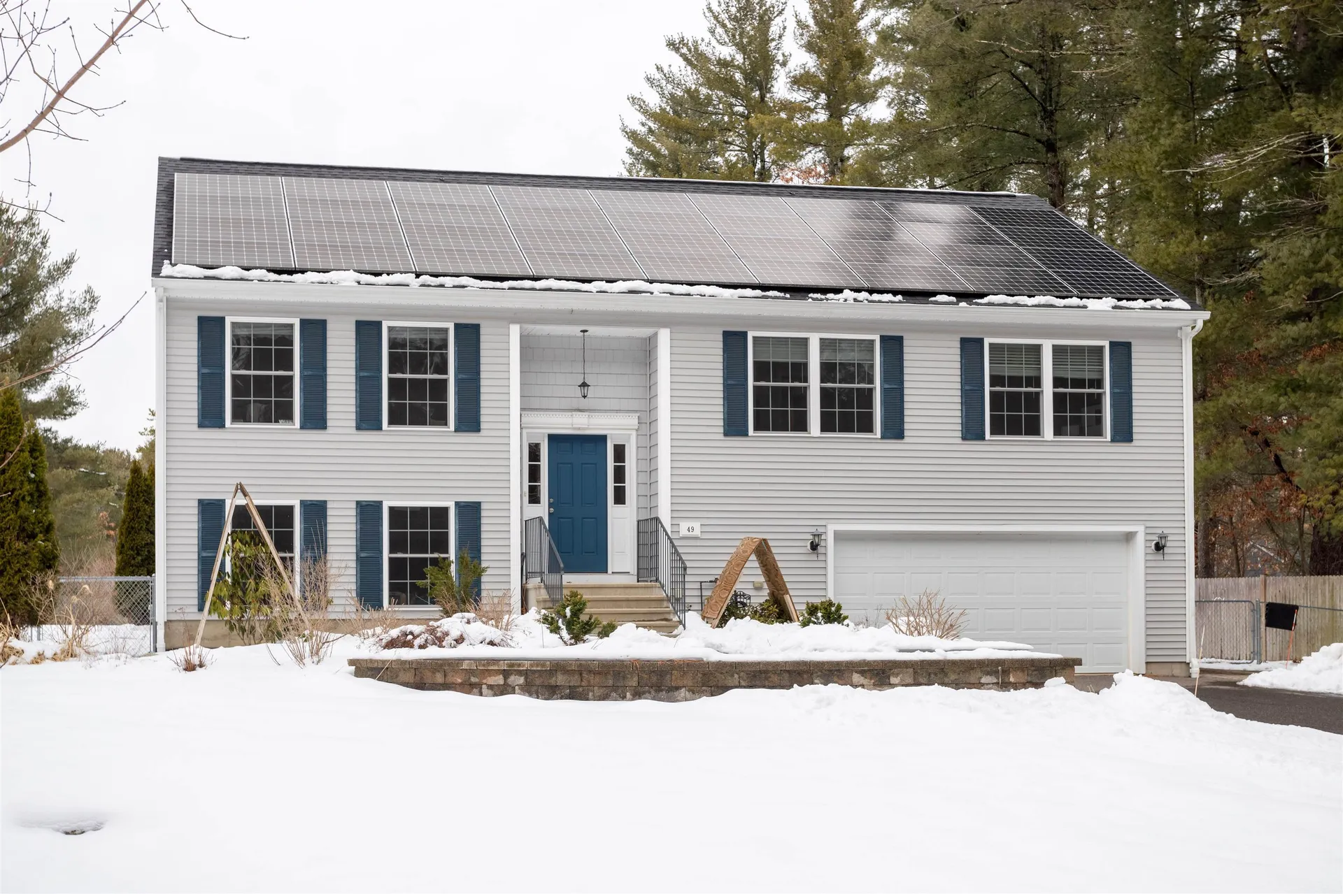 49 Gilson Road Nashua NH 03062
