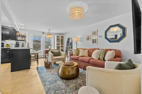 26 Bright Street Burlington VT 05401