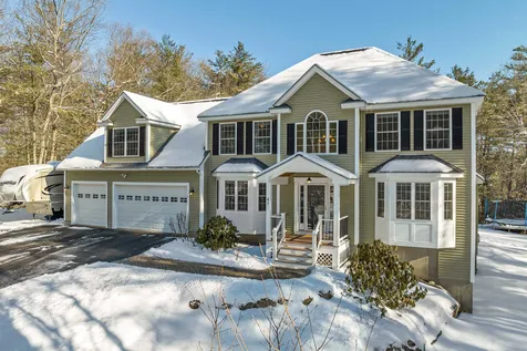 47 Laurel Crest Drive Brookline NH 03033