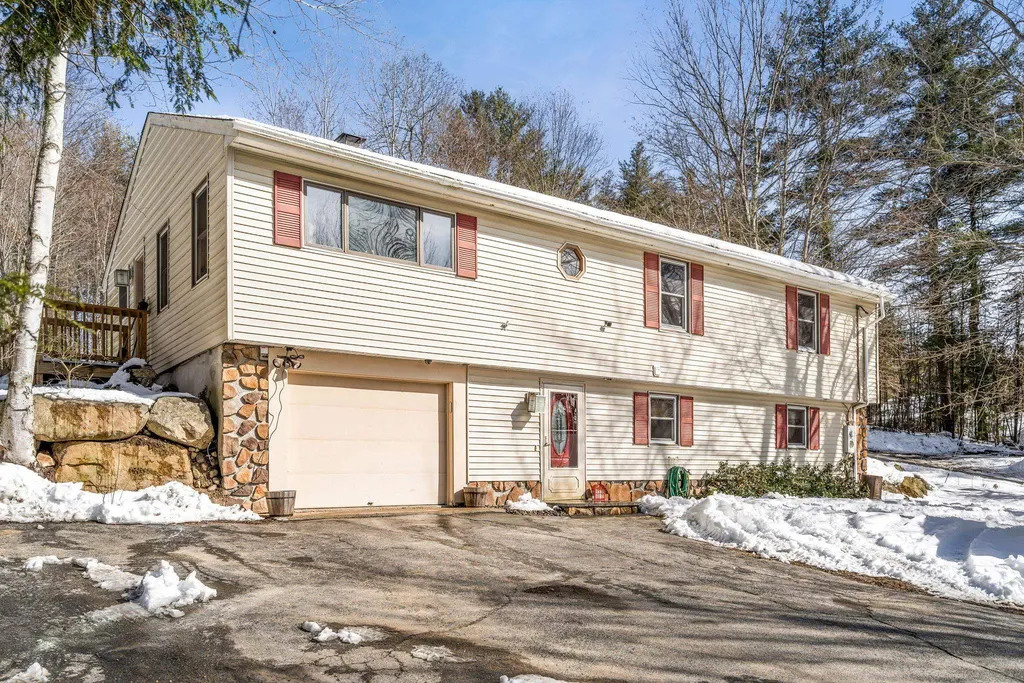 395 Mont Vernon Road Milford NH 03055
