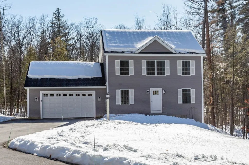 123 Carter Hill Road Concord NH 03303