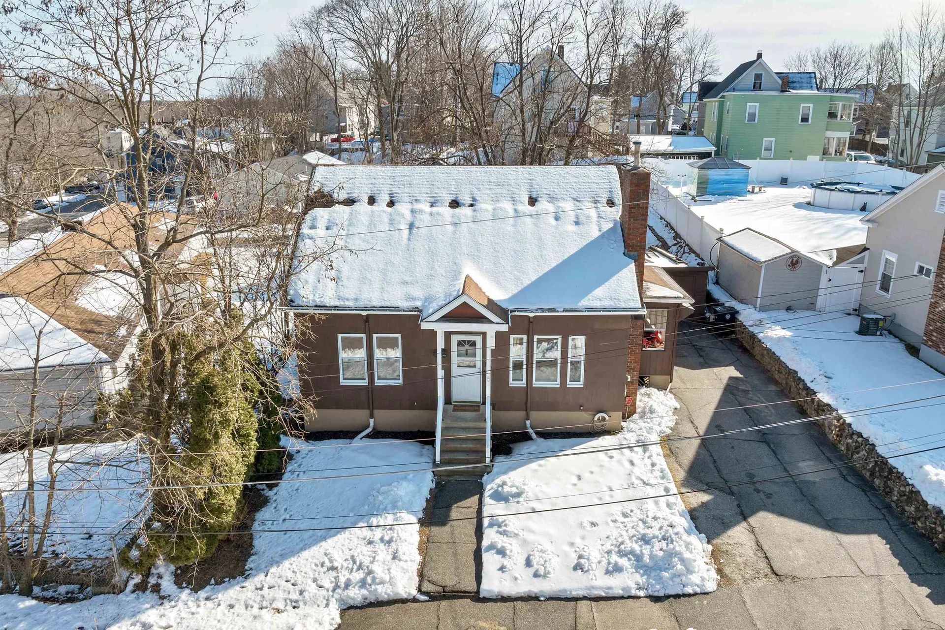 5 Girouard Avenue Nashua NH 03064
