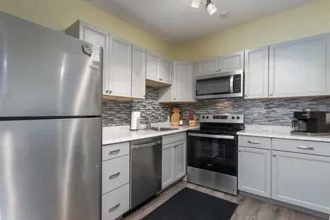 59 Treetop Circle Laconia NH 03246