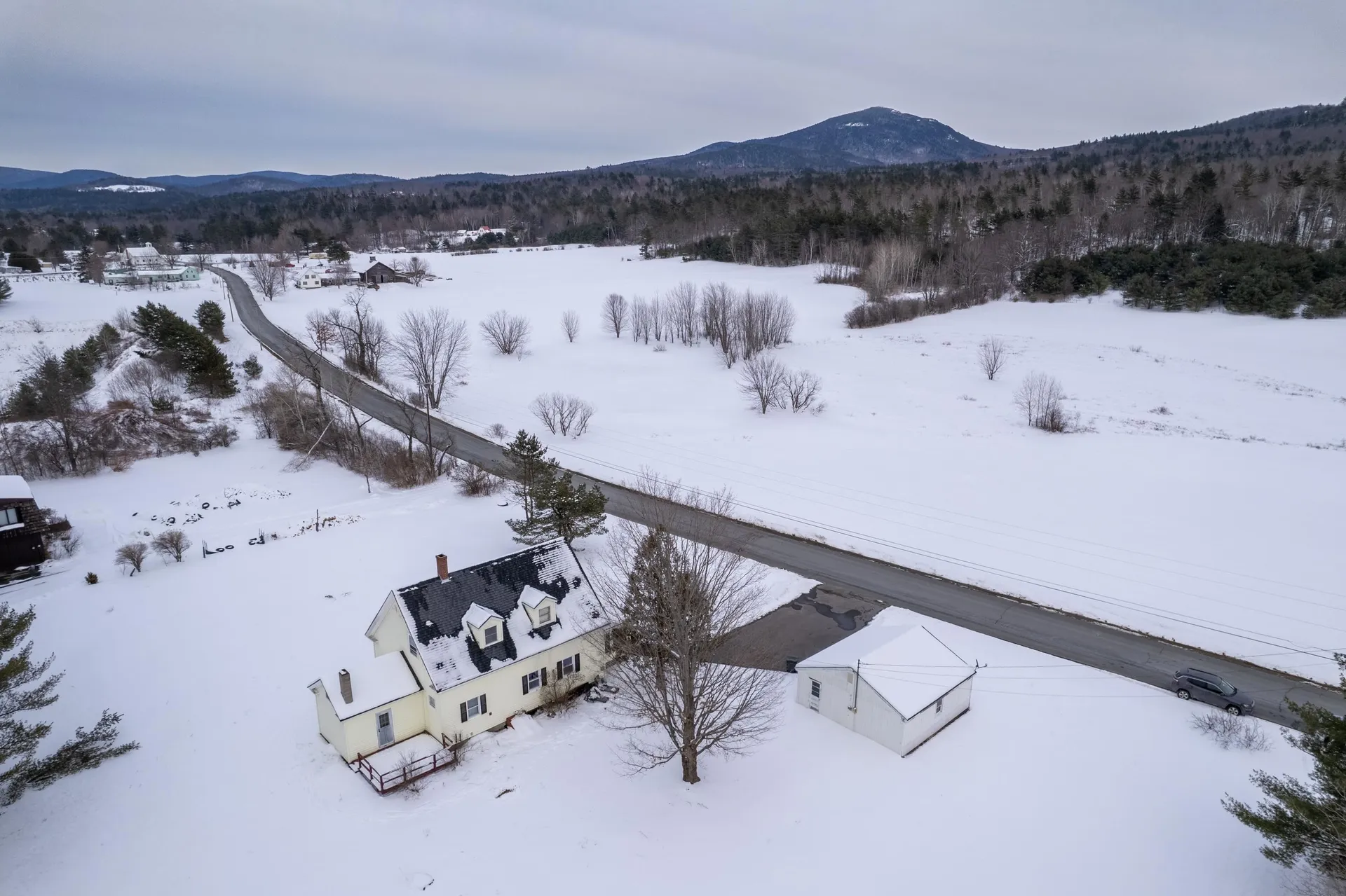 2119 County Road Haverhill NH 03774