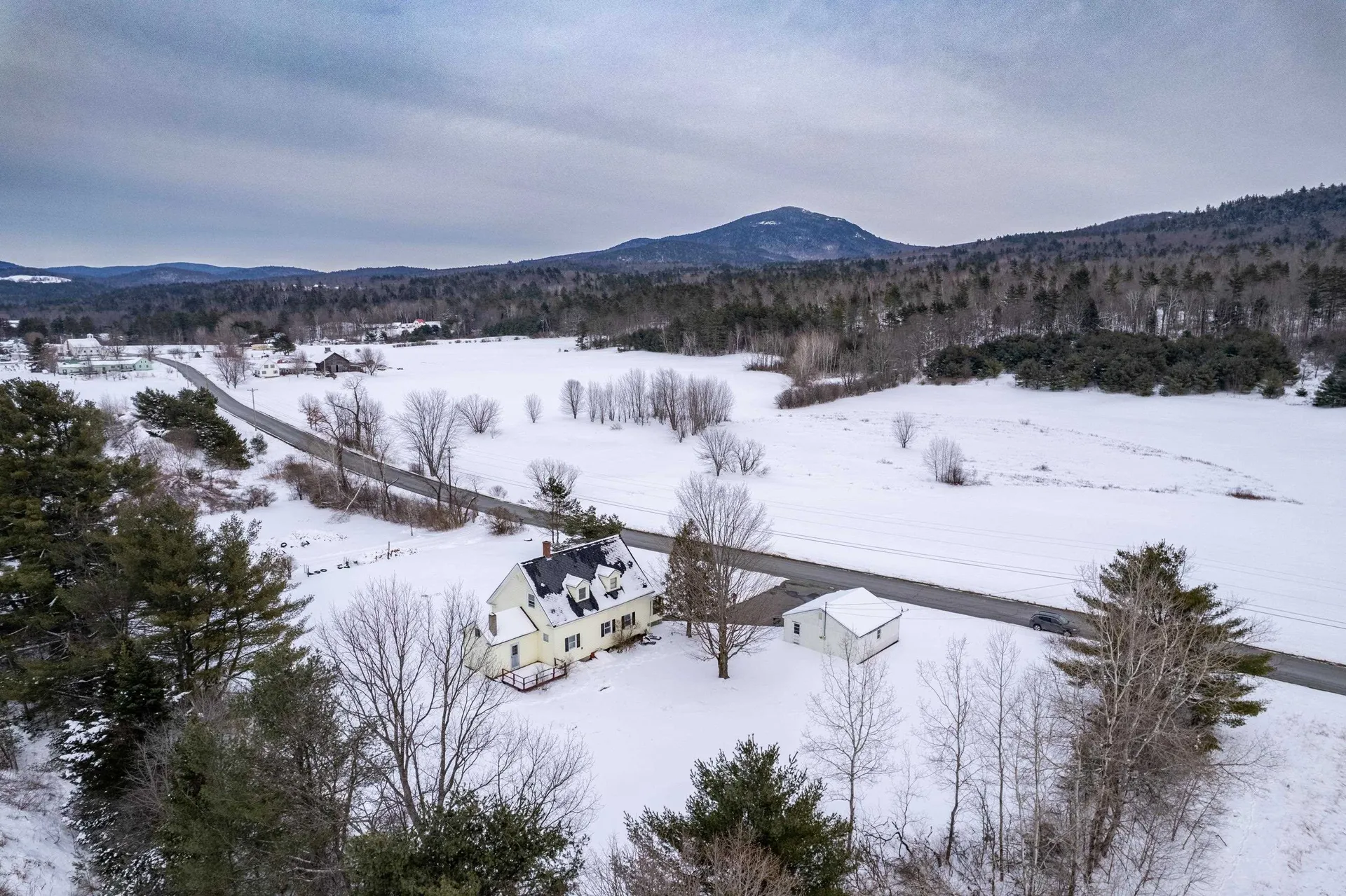 2119 County Road Haverhill NH 03774