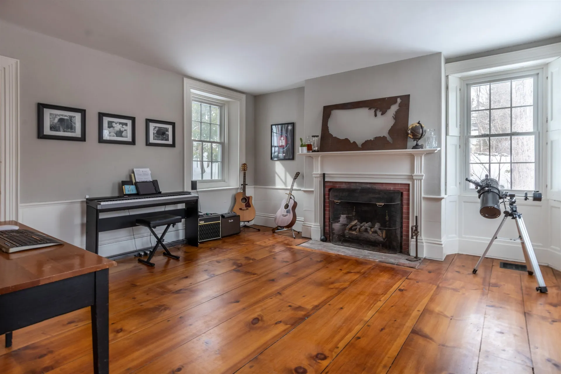 189 Main Street Francestown NH 03043