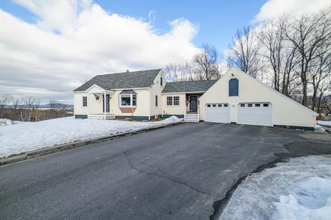 20 Ridgeview Avenue Berlin NH 03570