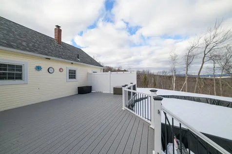20 Ridgeview Avenue Berlin NH 03570