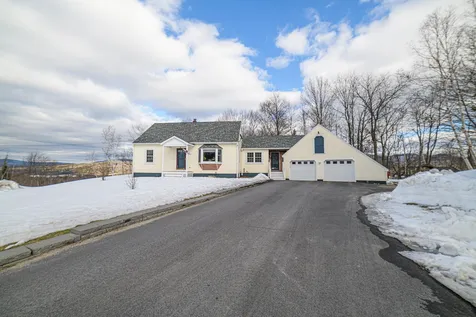 20 Ridgeview Avenue Berlin NH 03570