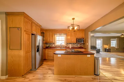20 Ridgeview Avenue Berlin NH 03570