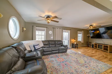 20 Ridgeview Avenue Berlin NH 03570