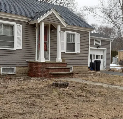 19 Farm Lane Seabrook NH 03874