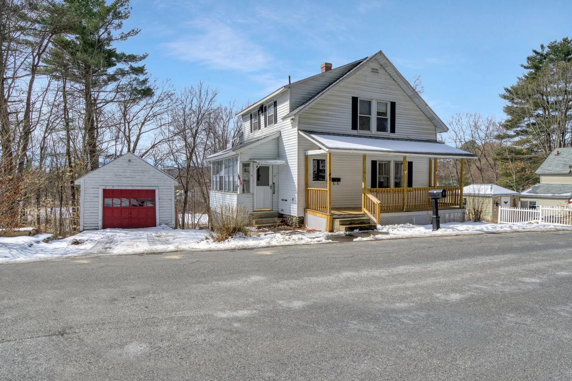 42 Woodbury Street Keene NH 03431