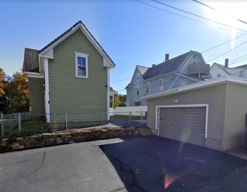 516 Notre Dame Avenue Manchester NH 03102