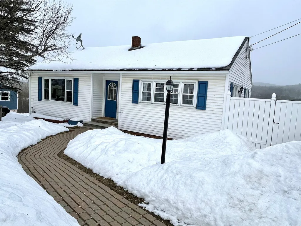 1133 Concord Avenue St. Johnsbury VT 05819