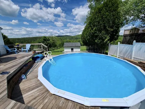 1133 Concord Avenue St. Johnsbury VT 05819