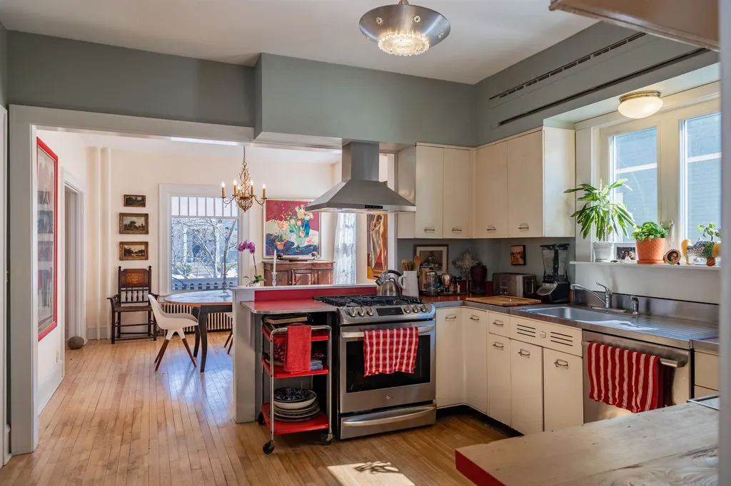 147 North Prospect Street Burlington VT 05401