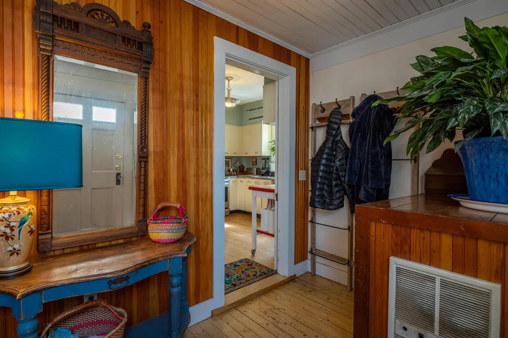 147 North Prospect Street Burlington VT 05401
