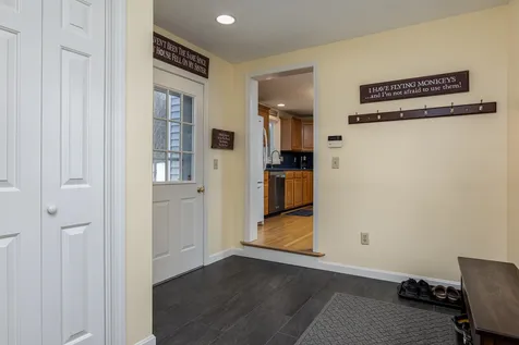 4 Deer Run Road Bow NH 03304