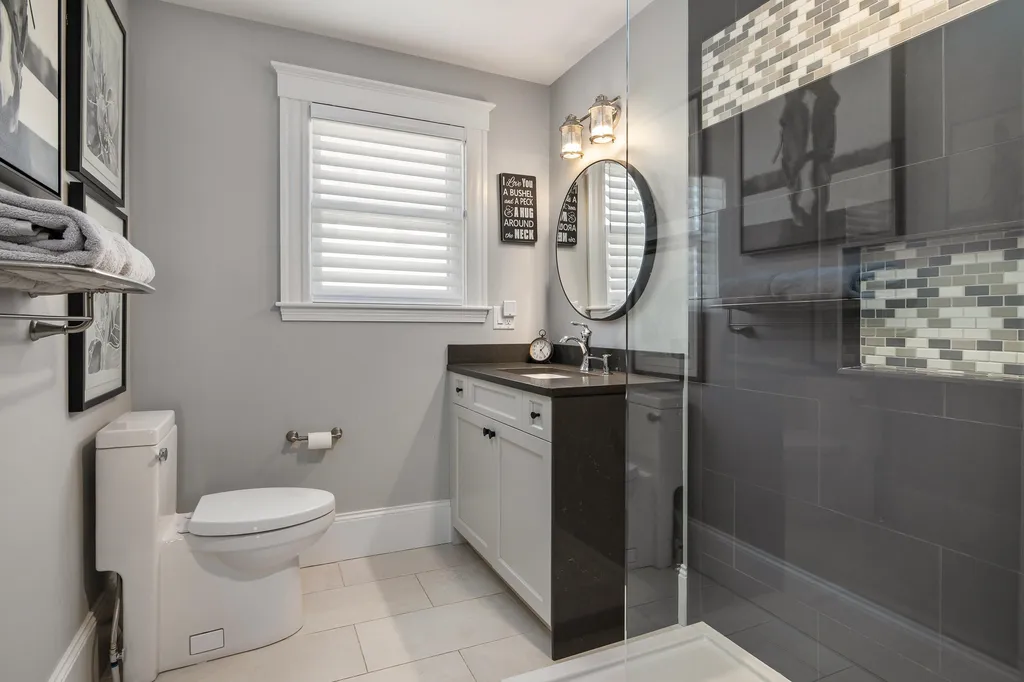 302 Miller Avenue Portsmouth NH 03801