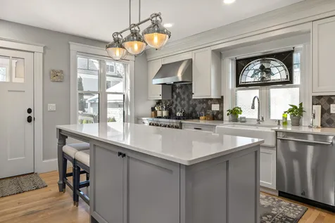 302 Miller Avenue Portsmouth NH 03801