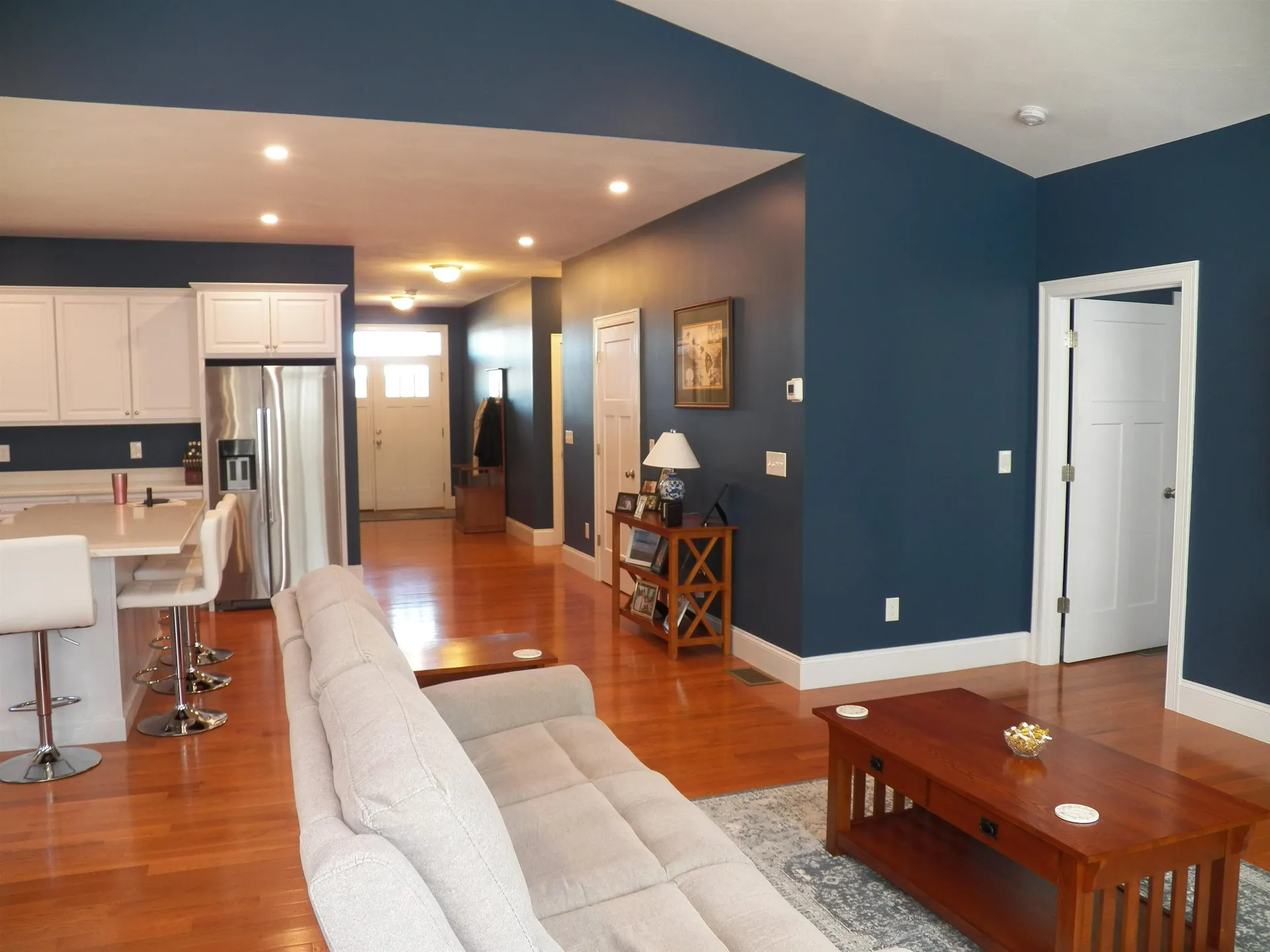6 Russell Lane Raymond NH 03077