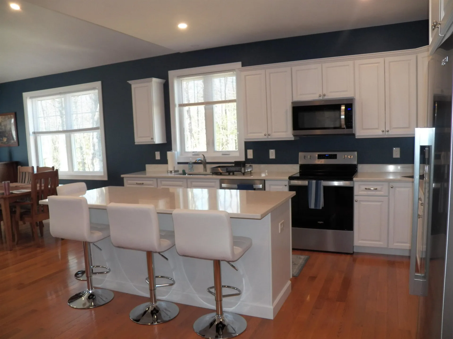 6 Russell Lane Raymond NH 03077