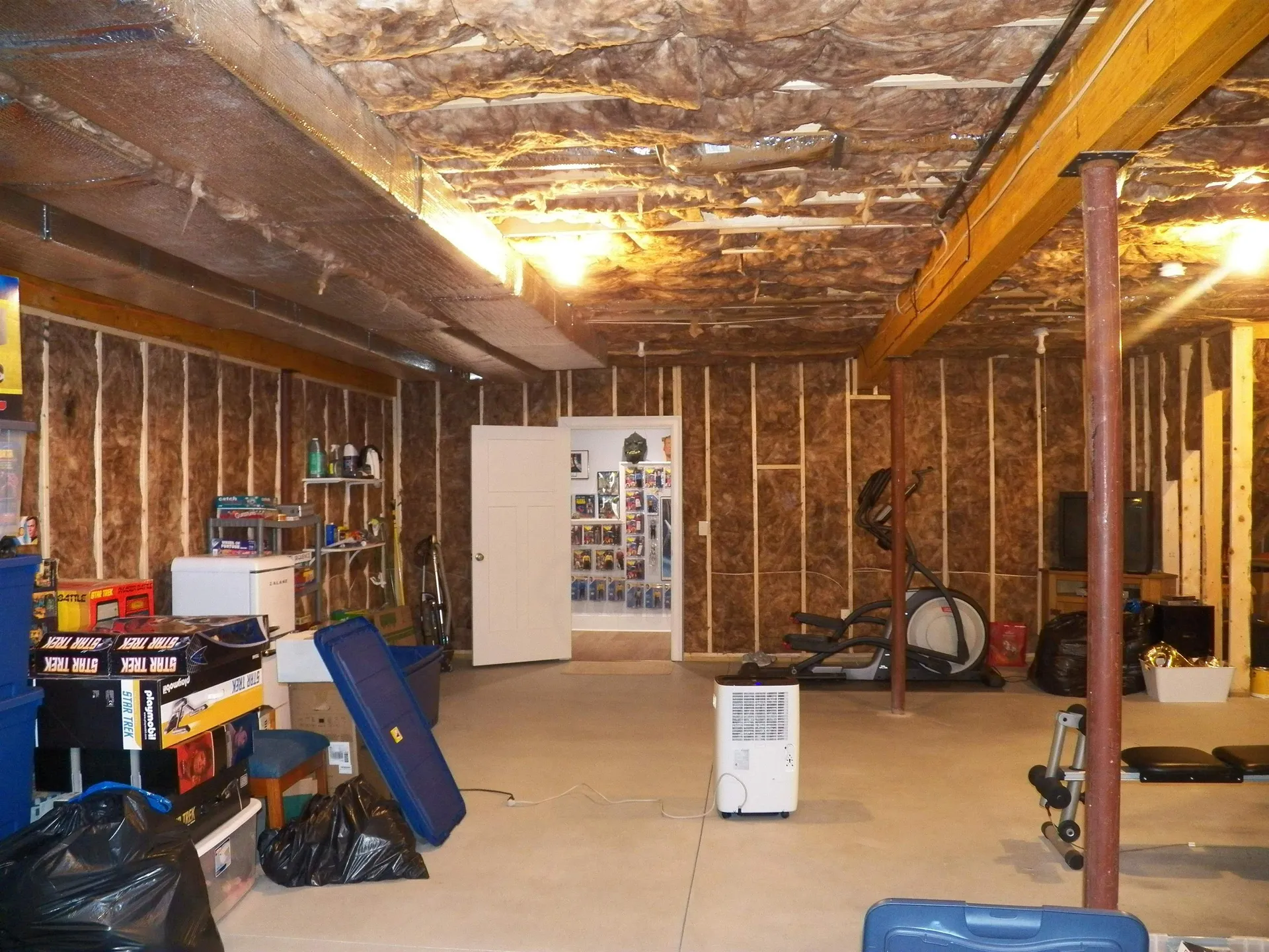 6 Russell Lane Raymond NH 03077