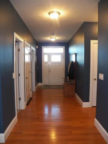 6 Russell Lane Raymond NH 03077