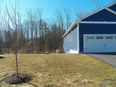 6 Russell Lane Raymond NH 03077