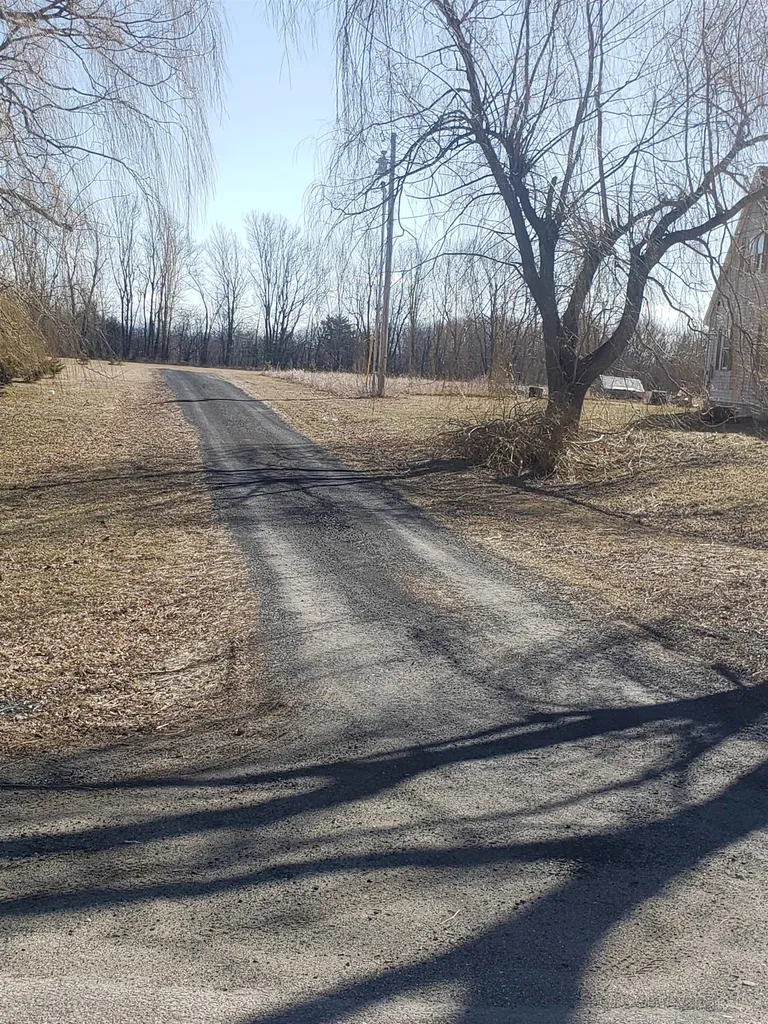 8b Adams School Road Grand Isle VT 05458