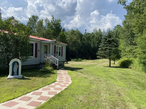 25 Cheever Road Dorchester NH 03266