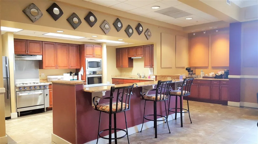 8 Morrison Drive Londonderry NH 03053